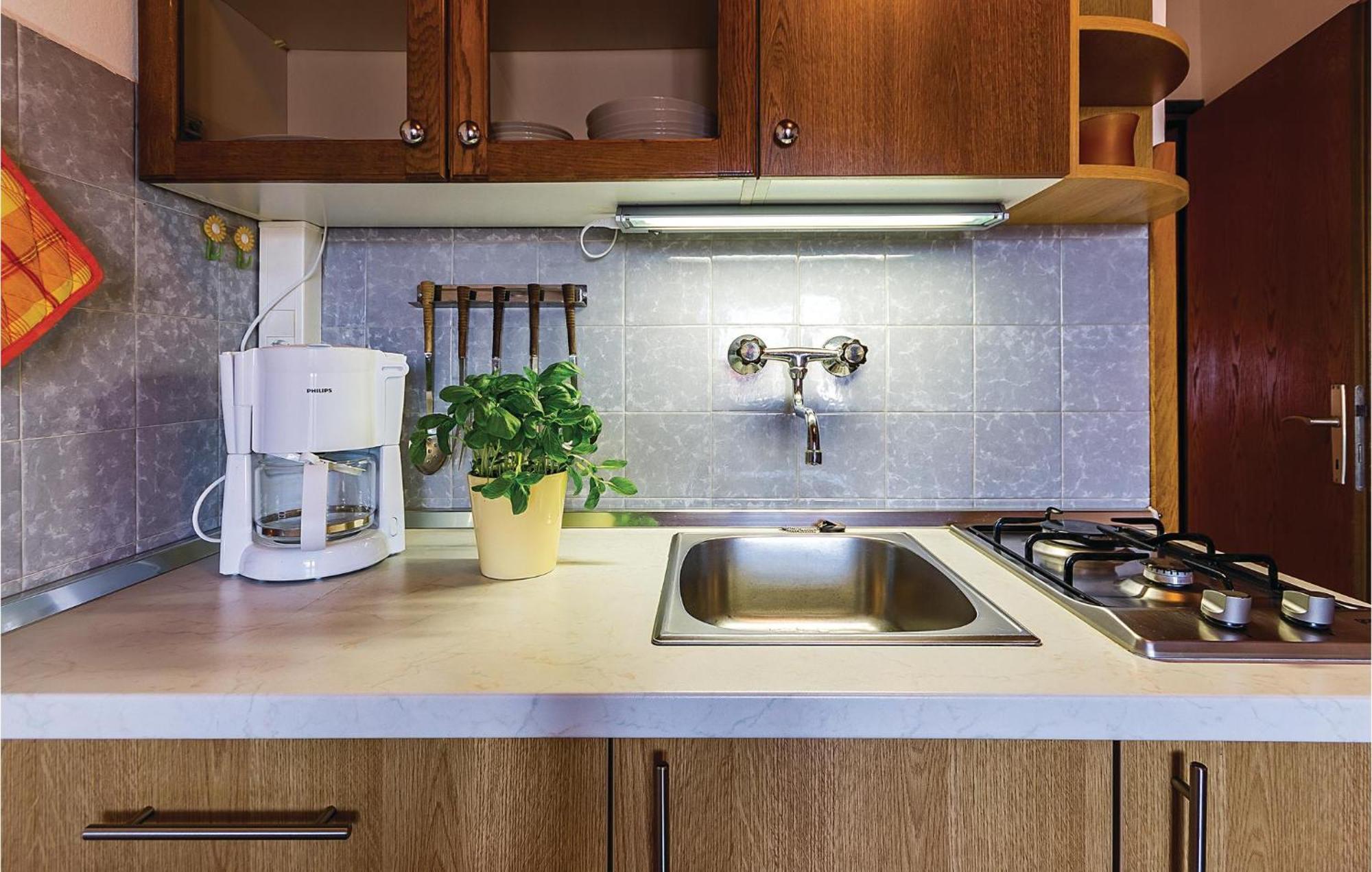 Beautiful Apartment In Pula With Kitchen Eksteriør bilde
