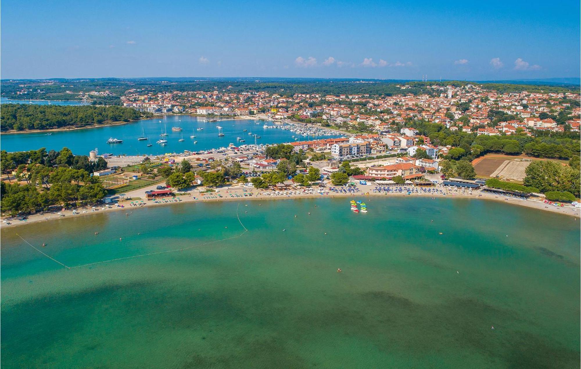 Beautiful Apartment In Pula With Kitchen Eksteriør bilde